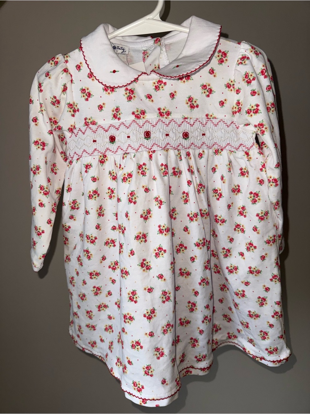 Magnolia Baby NWT Classic White & Red Floral Smocked Dress